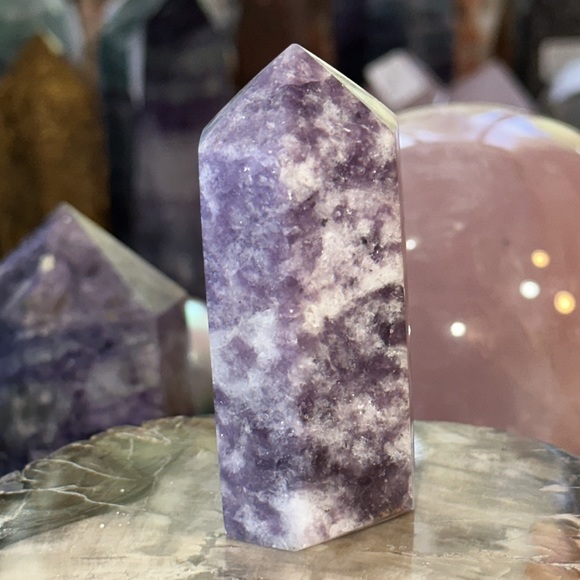 Lepidolite Crystal Point! - Picture 5 of 5